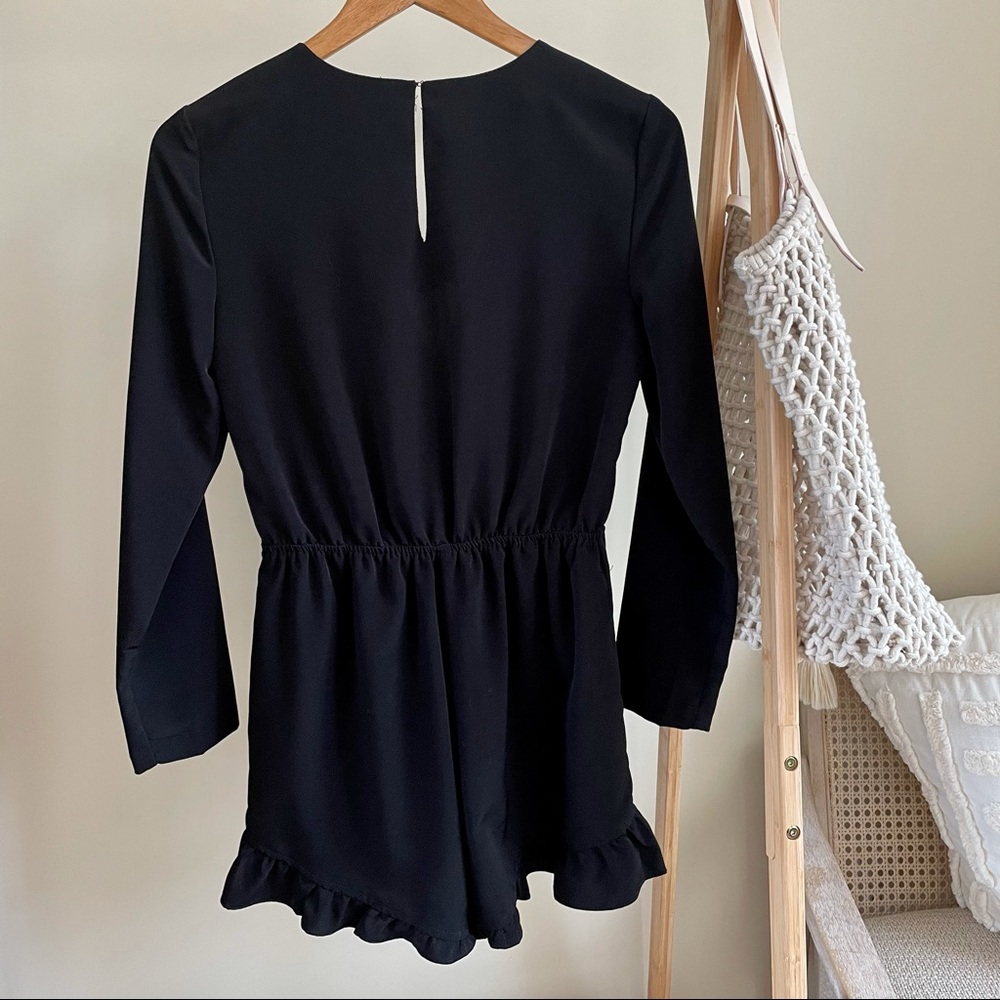 BCBG Wrap Front Ruffle Hem Romper in Black XS - Picture 4 of 5